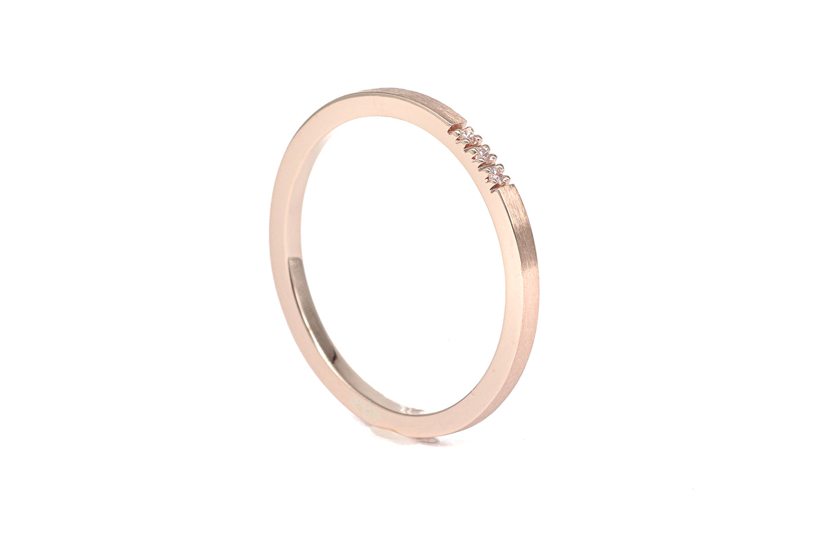 Three Diamond Rose Gold Band