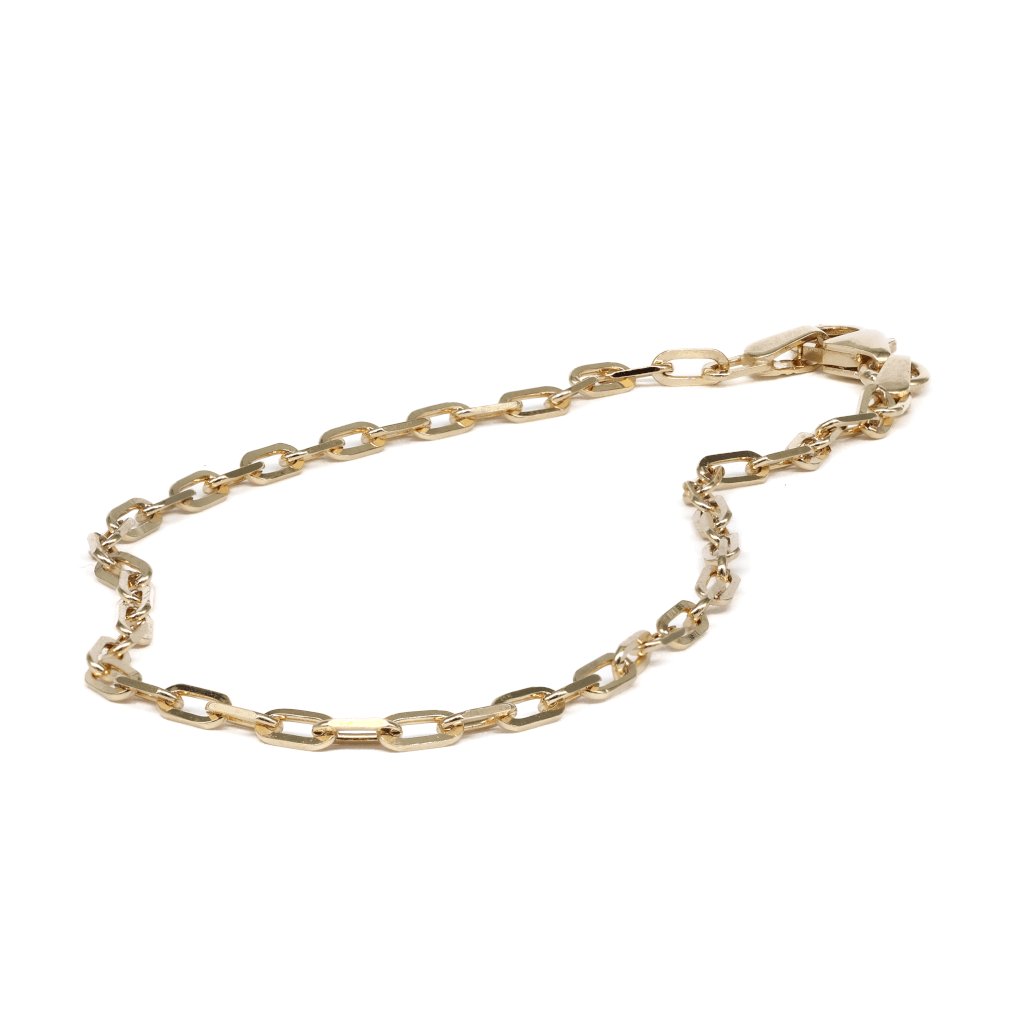Paper Clip Bracelet in Yellow Gold