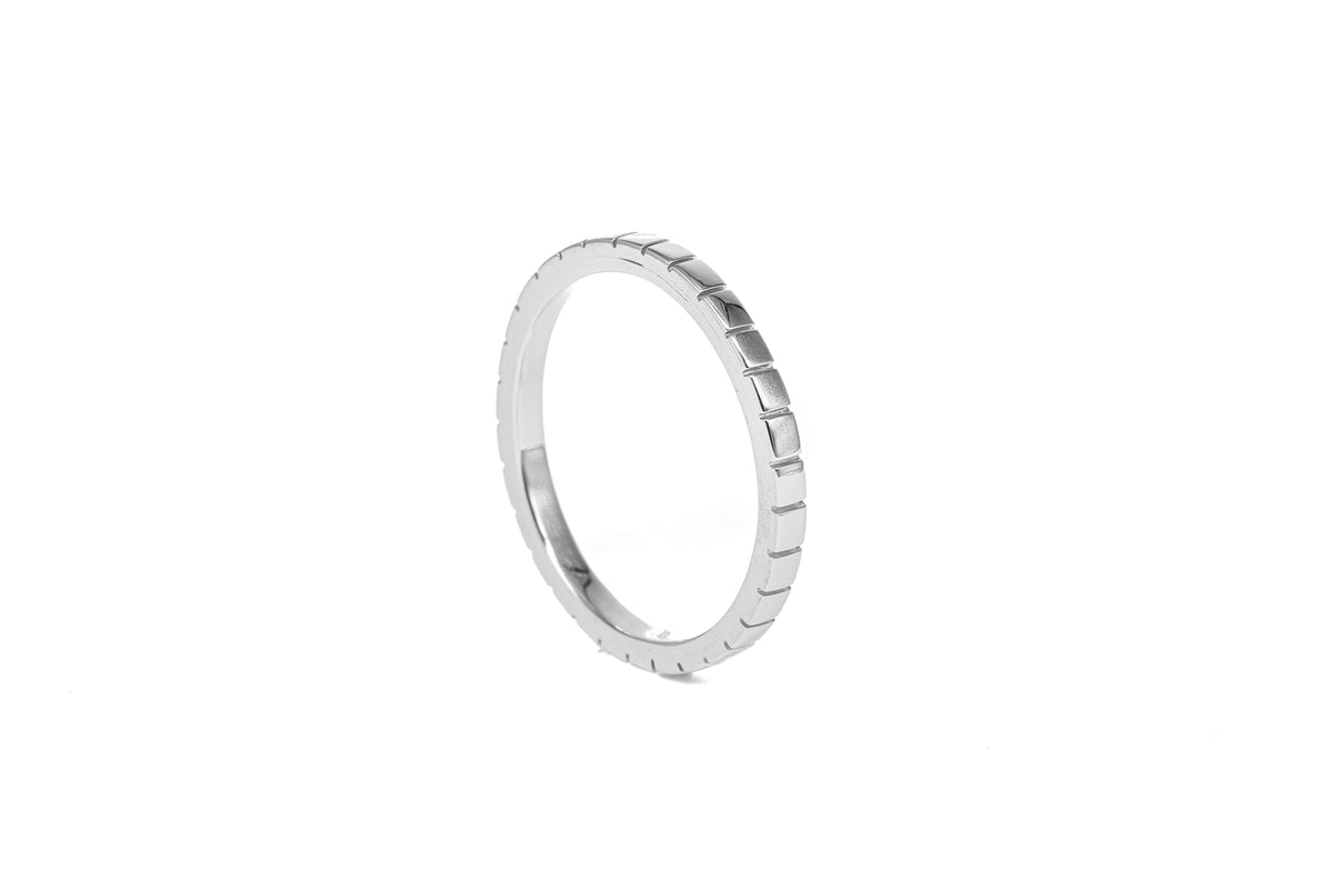 White Eternity Grooved Gold Ring