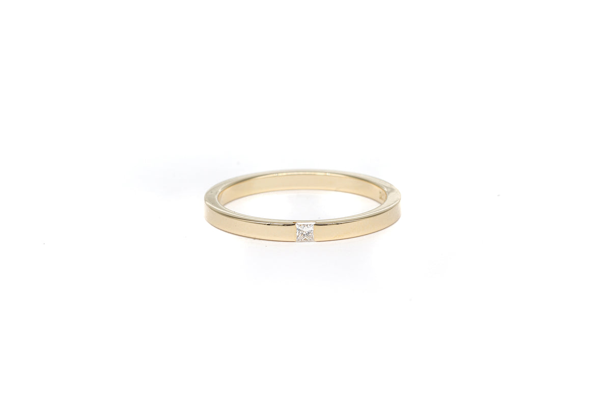 Princess Diamond Yellow Gold Ring